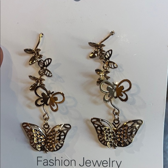 Gold Butterfly Earrings - Picture 1 of 1